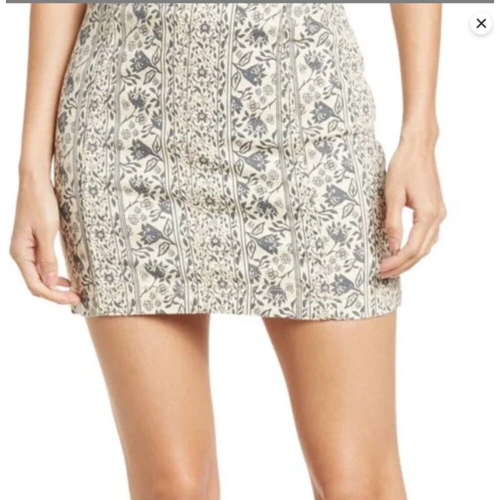FREE PEOPLE Skirt 10 Designer Cream Floral Pattern Macadamia Combo Pencil Fit